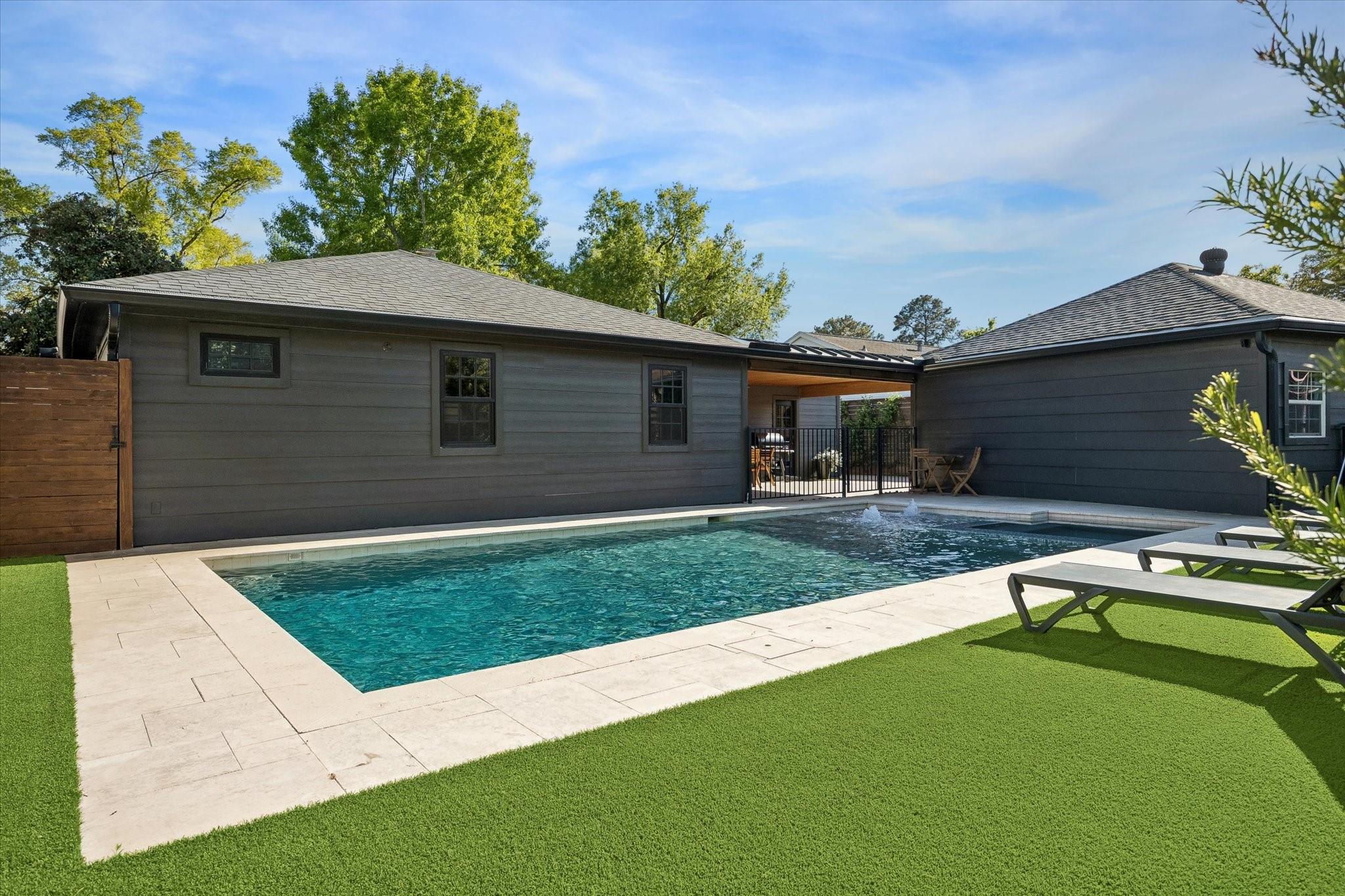 13830 Barryknoll Lane