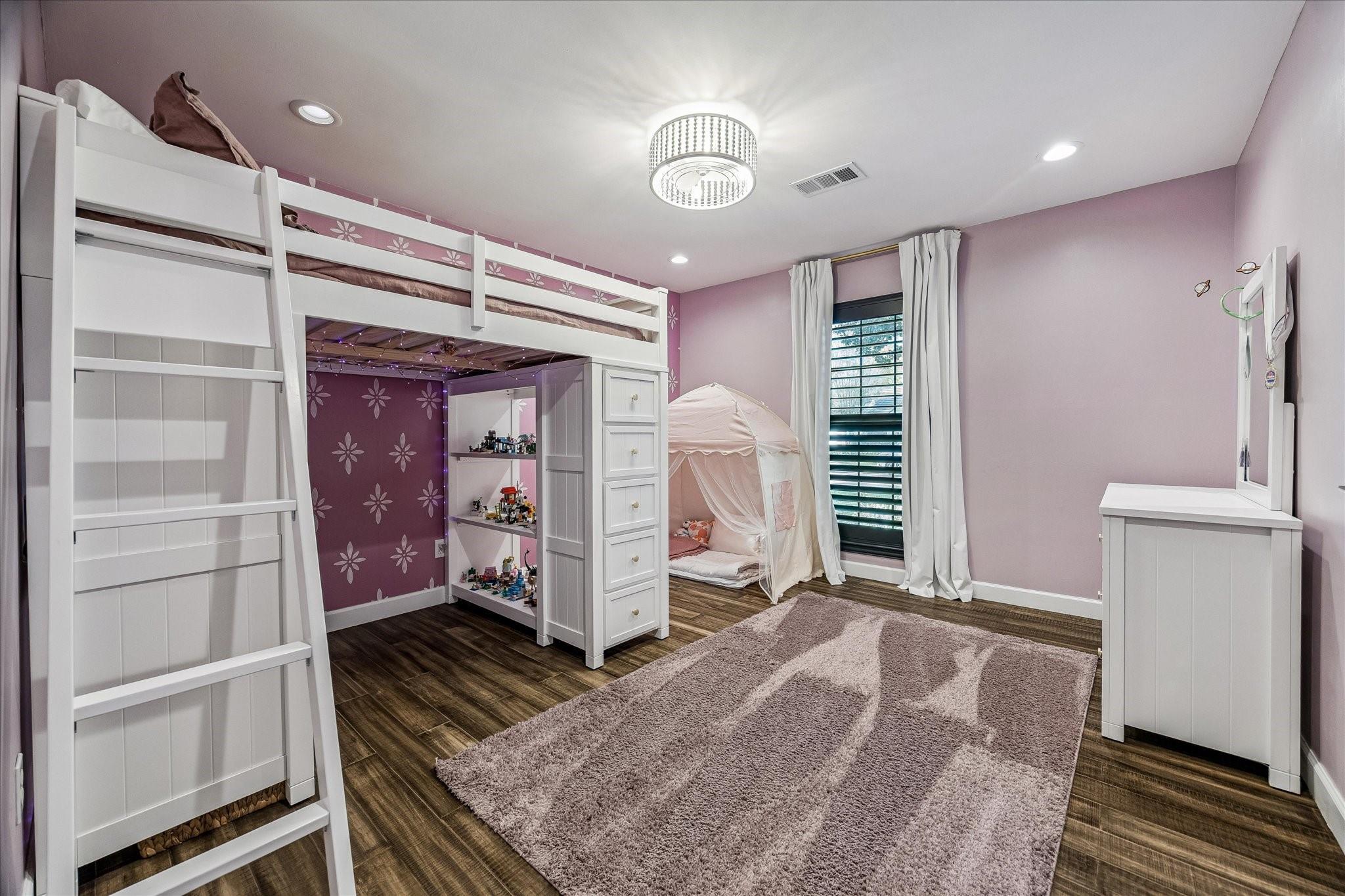 13830 Barryknoll Lane