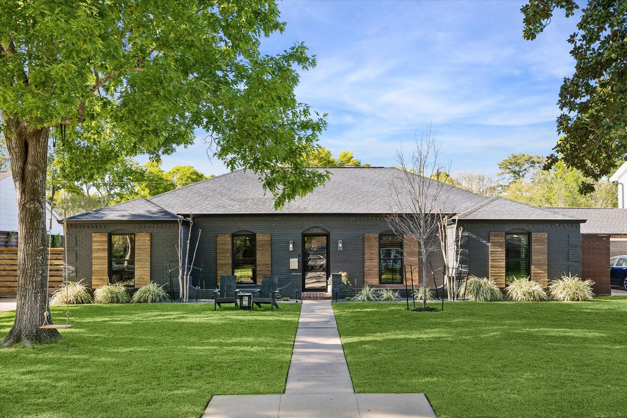 13830 Barryknoll Lane