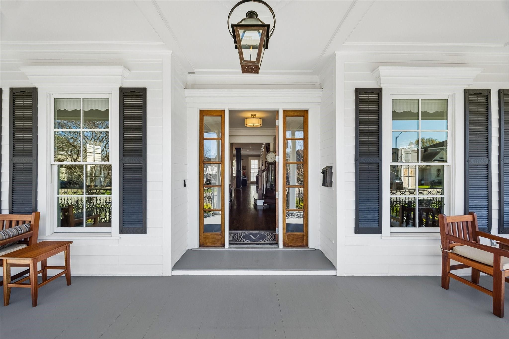 1828 Arlington Street