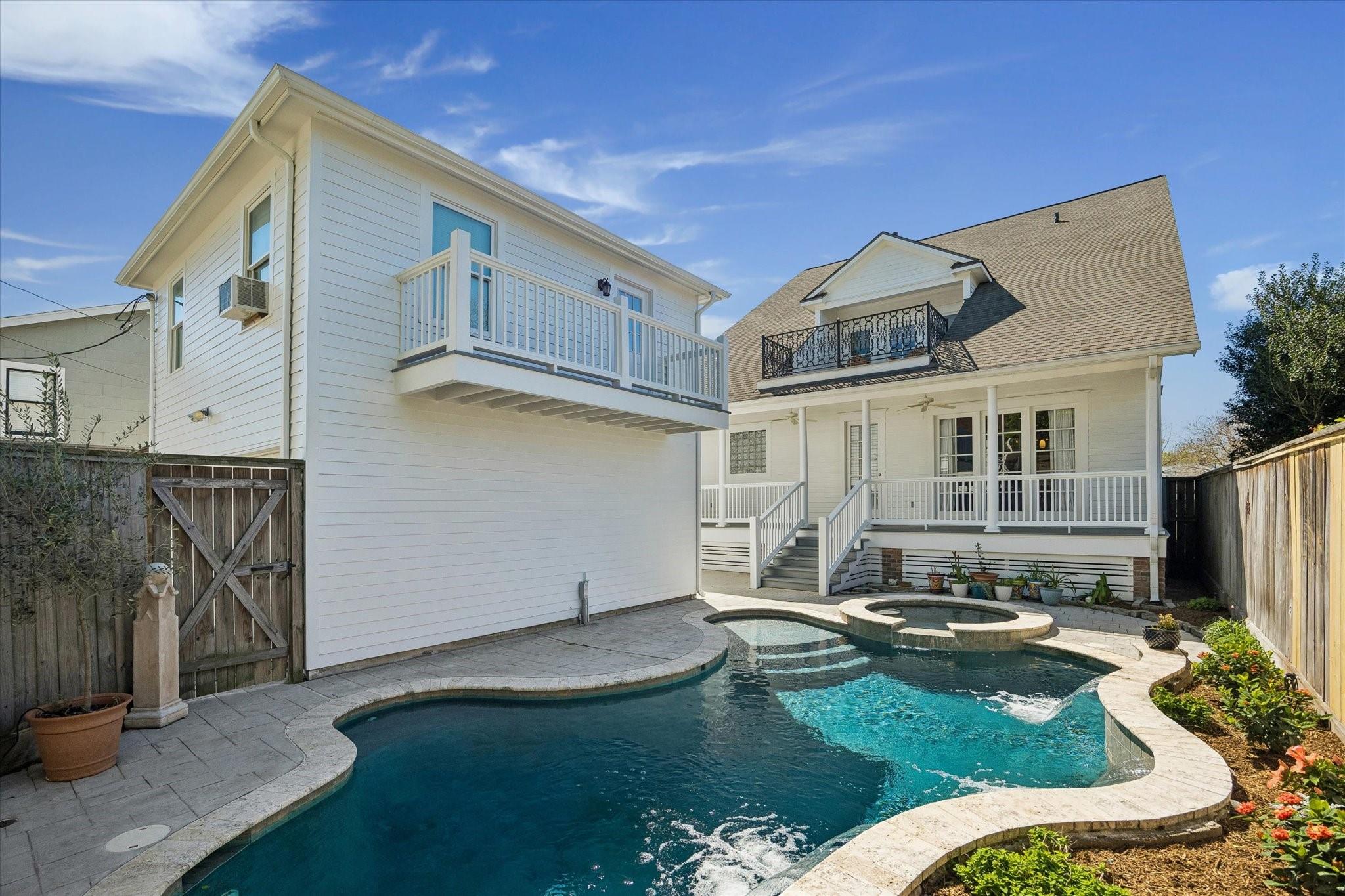 1828 Arlington Street