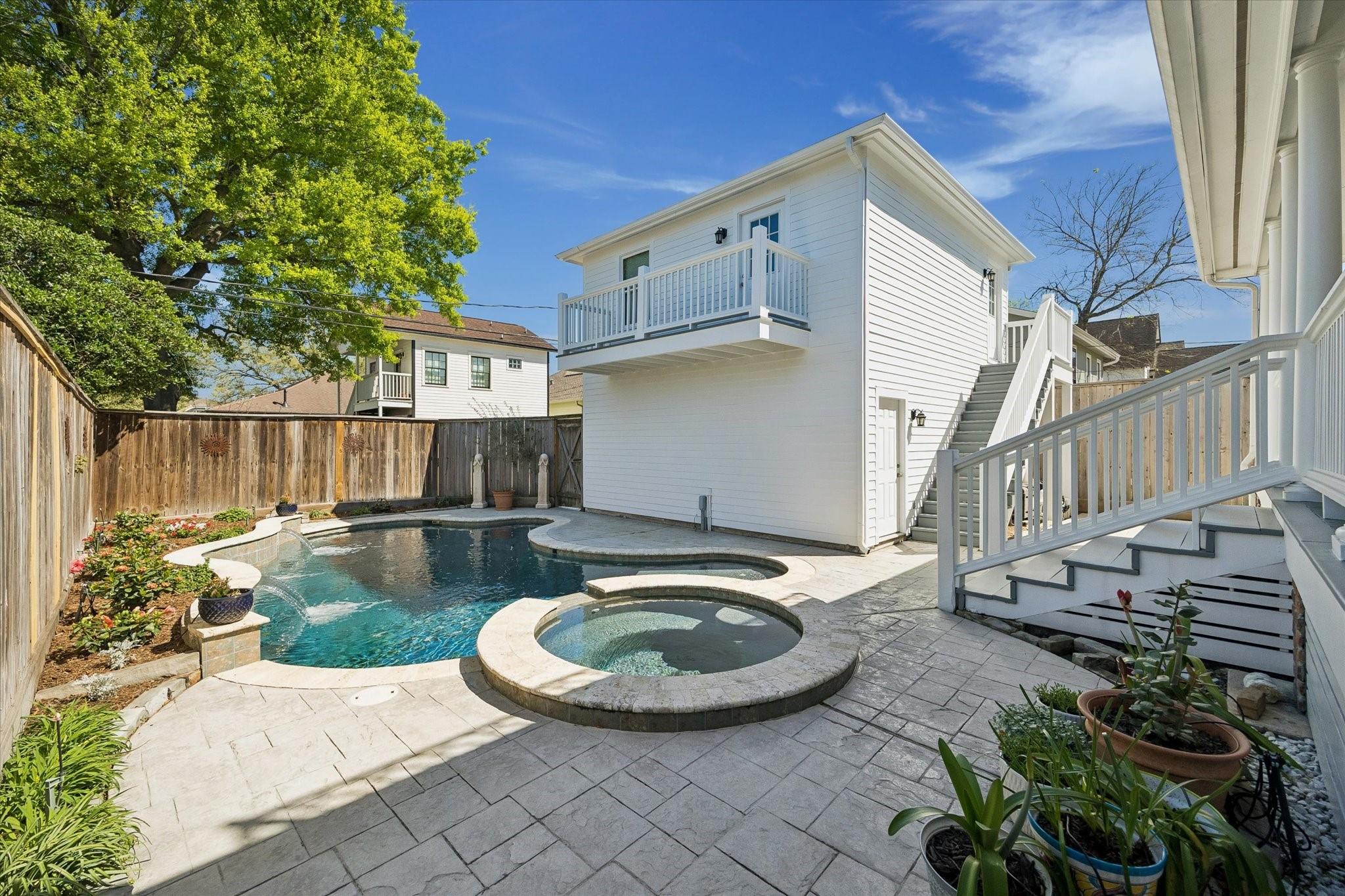 1828 Arlington Street