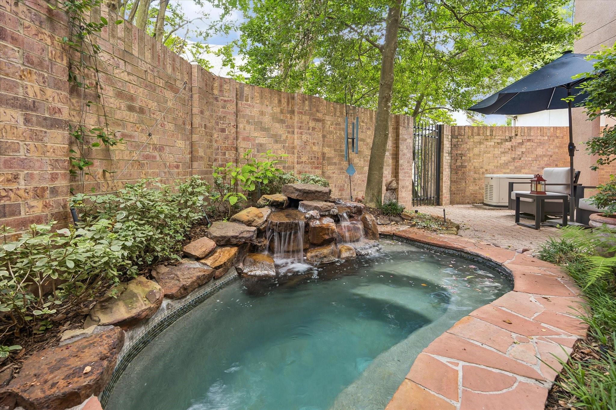 3118 Sackett Street