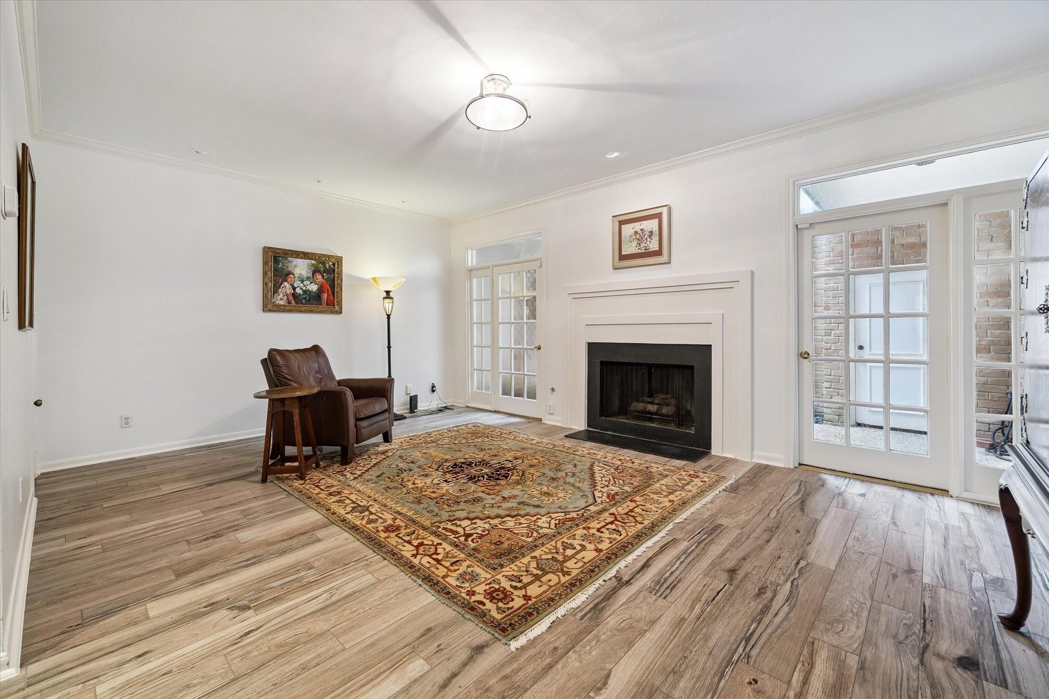 7615 Del Monte Drive