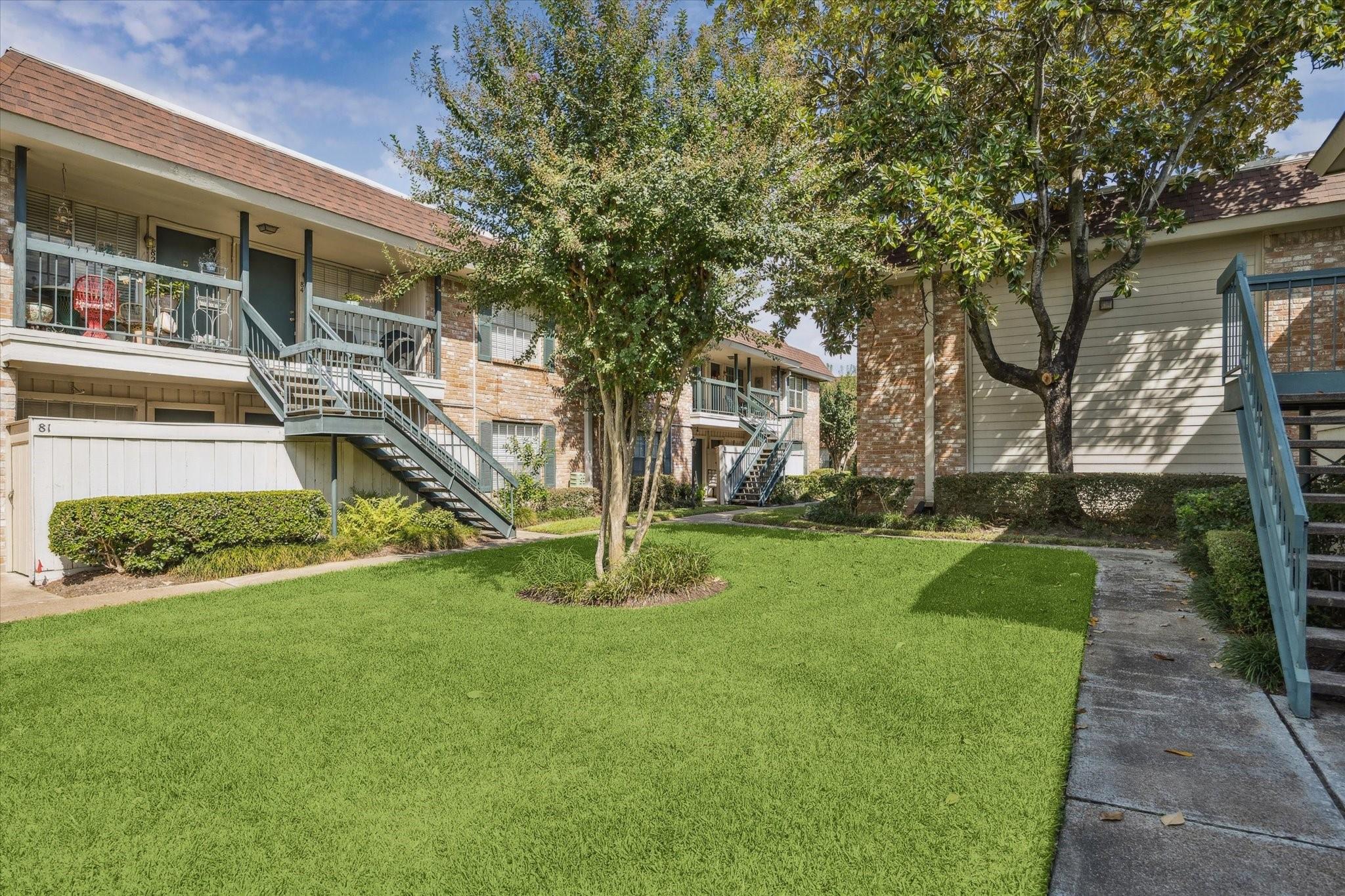 845 Augusta Drive # 27