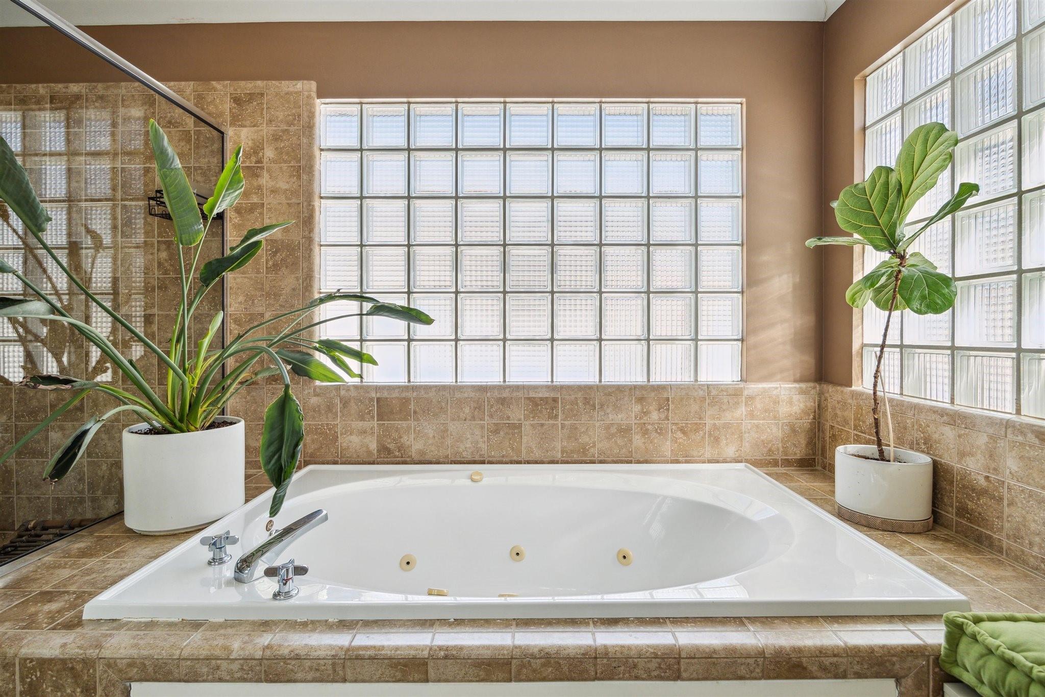 429 W 26th Street Unit: E