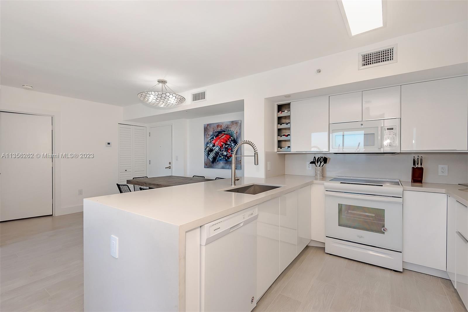 90 Alton Rd Unit: 2410