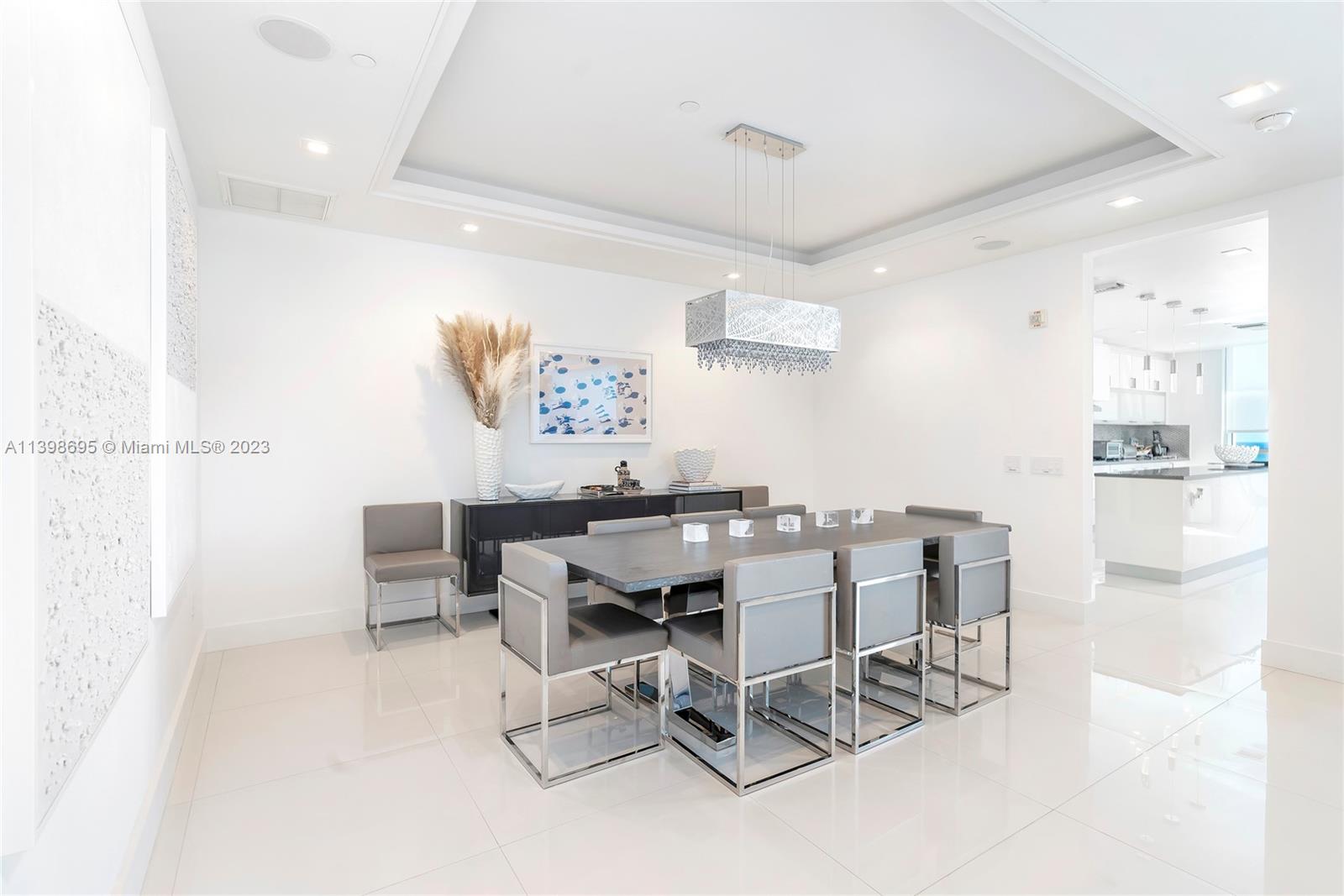 5959 Collins Ave Unit: 1606