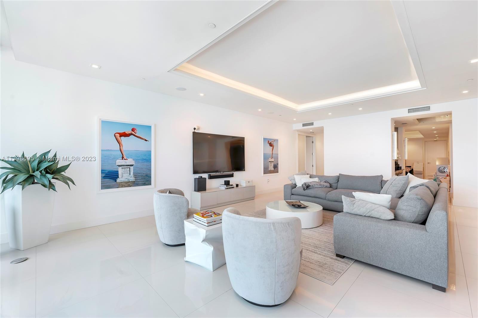 5959 Collins Ave Unit: 1606