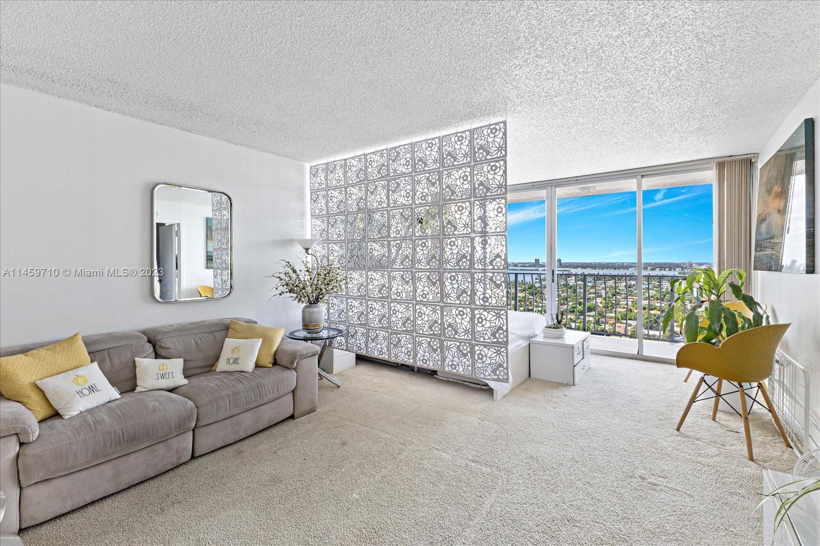 7601 E Treasure Dr Unit: 2404