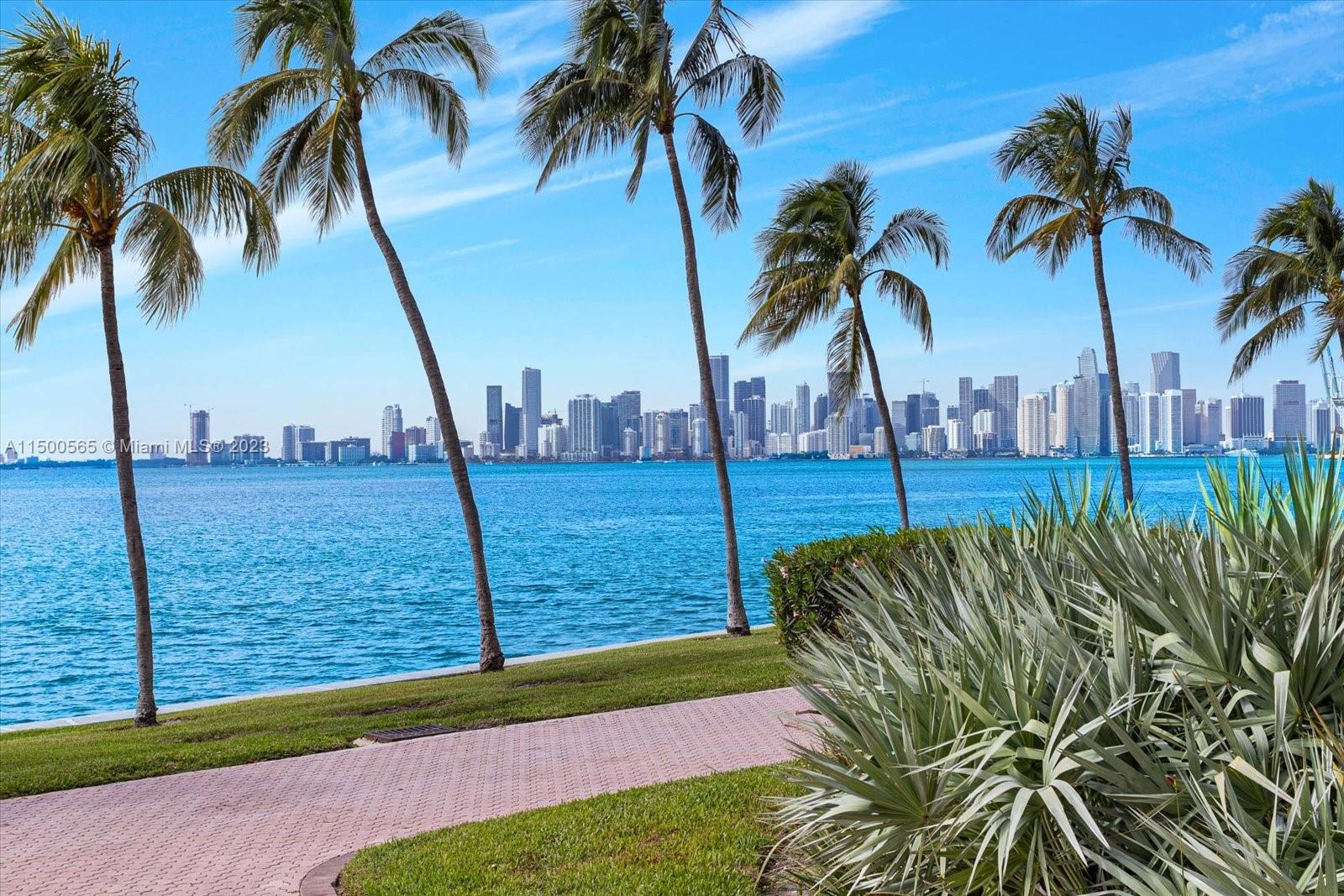 5211 Fisher Island Dr Unit: 5211