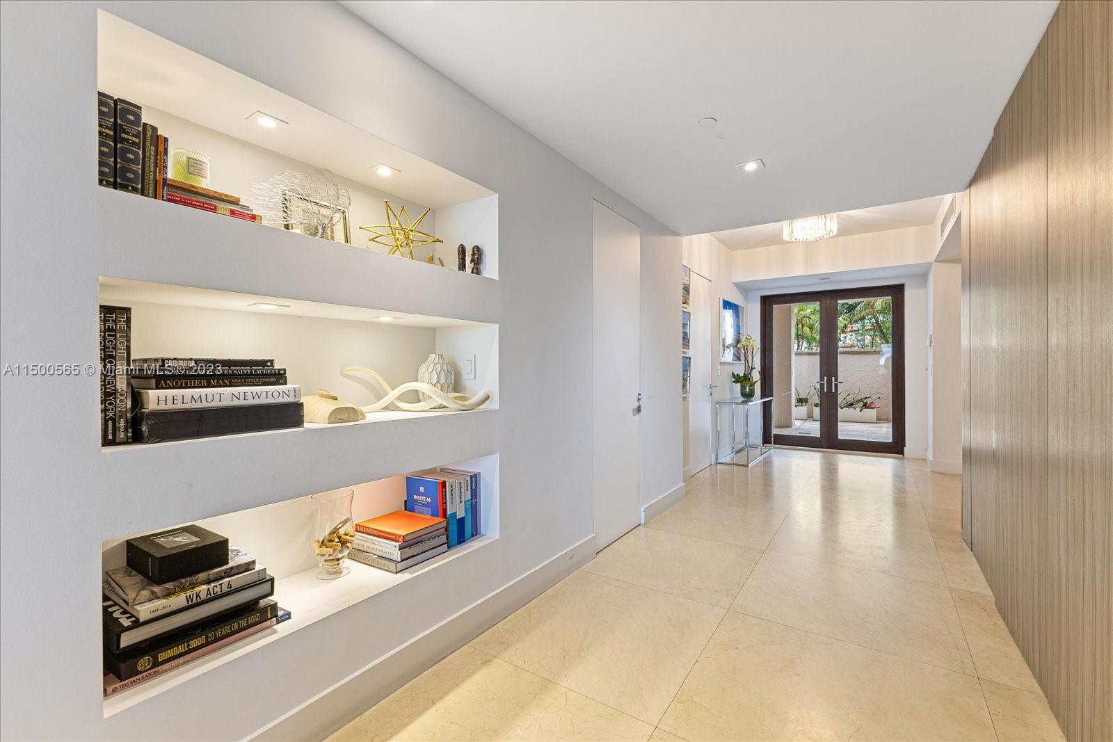 5211 Fisher Island Dr Unit: 5211