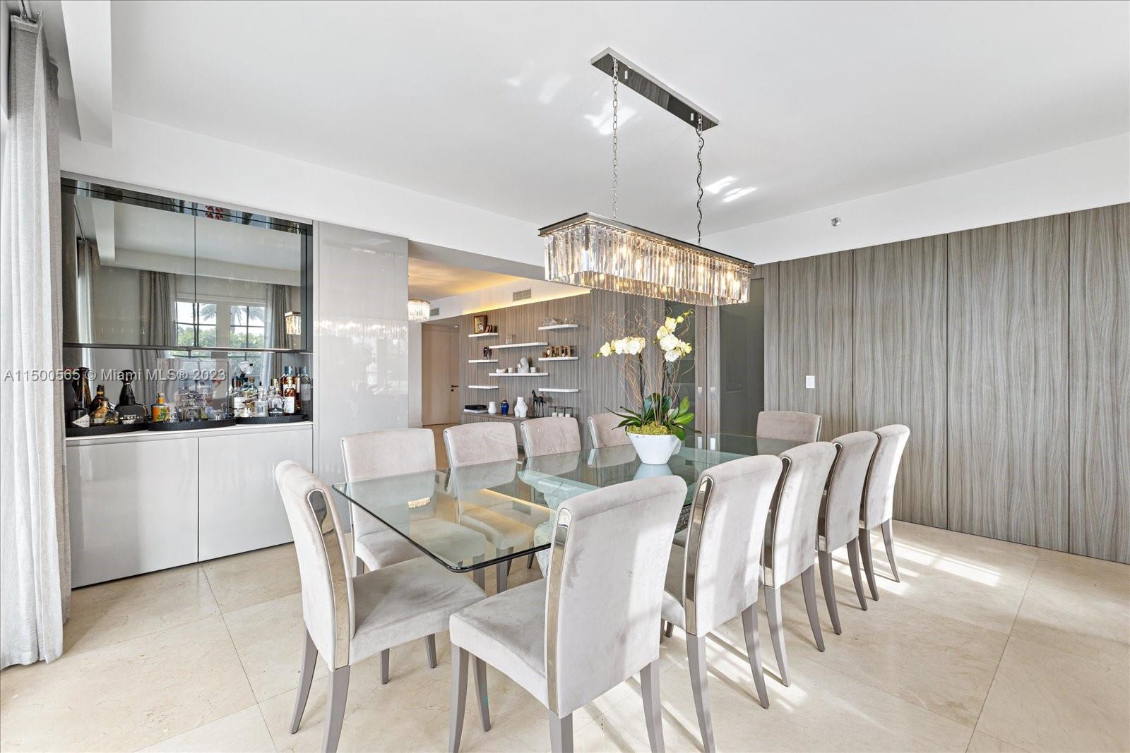 5211 Fisher Island Dr Unit: 5211