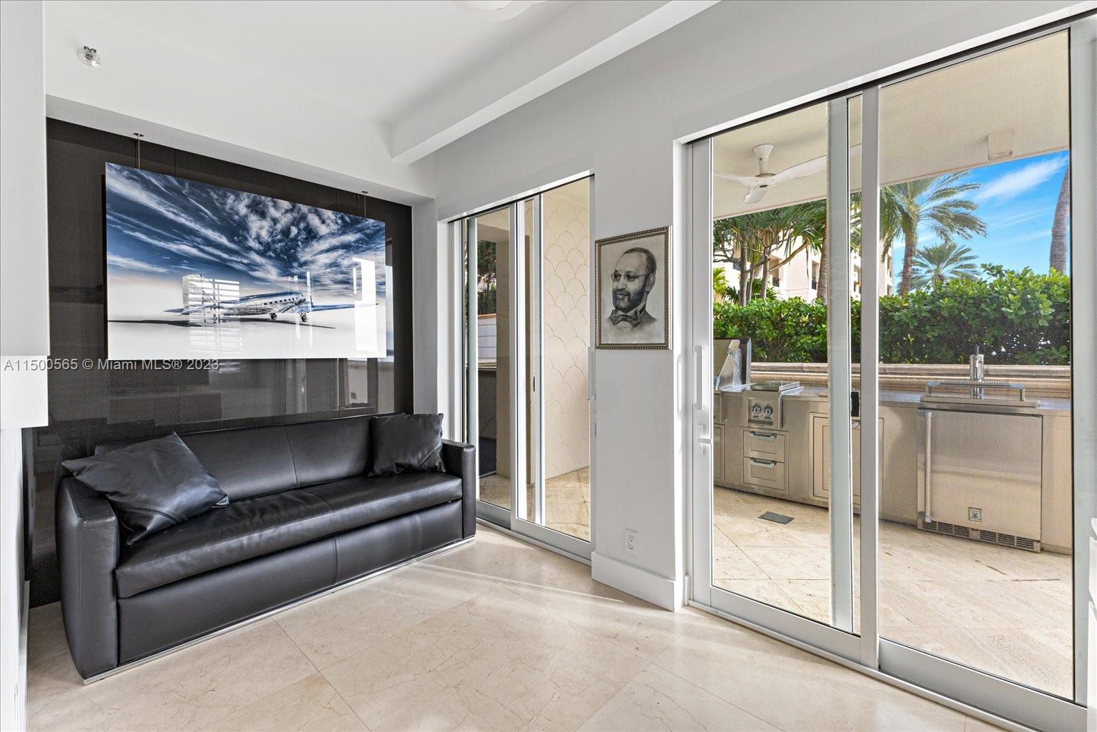 5211 Fisher Island Dr Unit: 5211