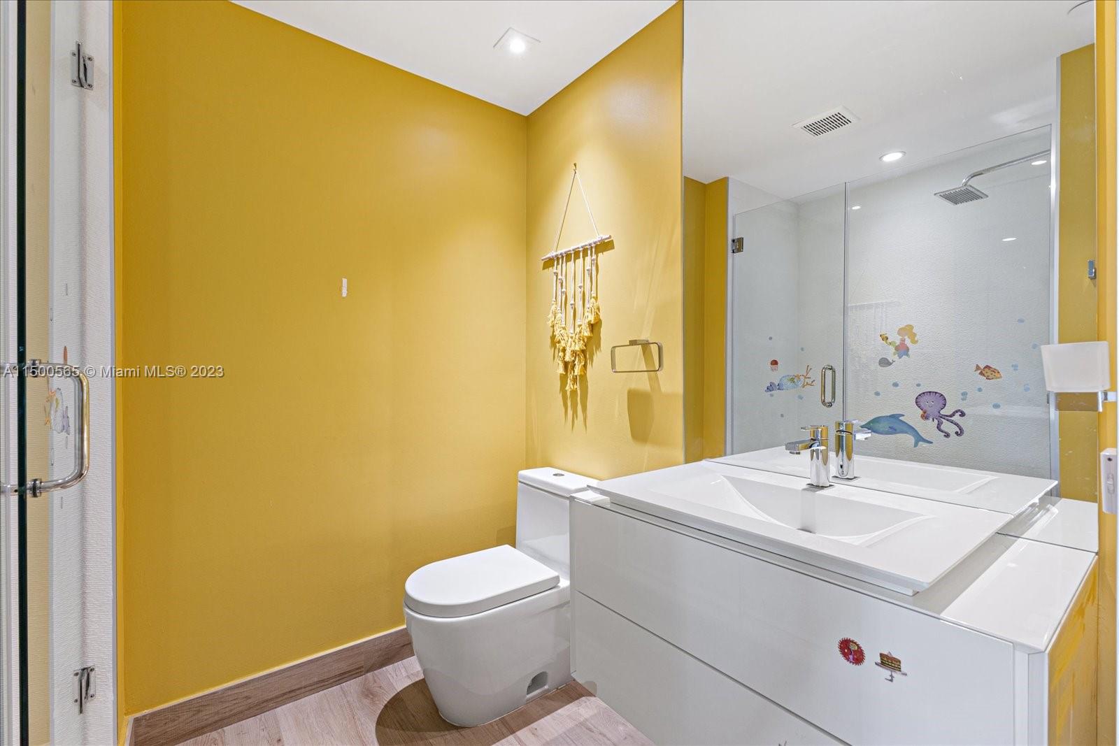 5211 Fisher Island Dr Unit: 5211