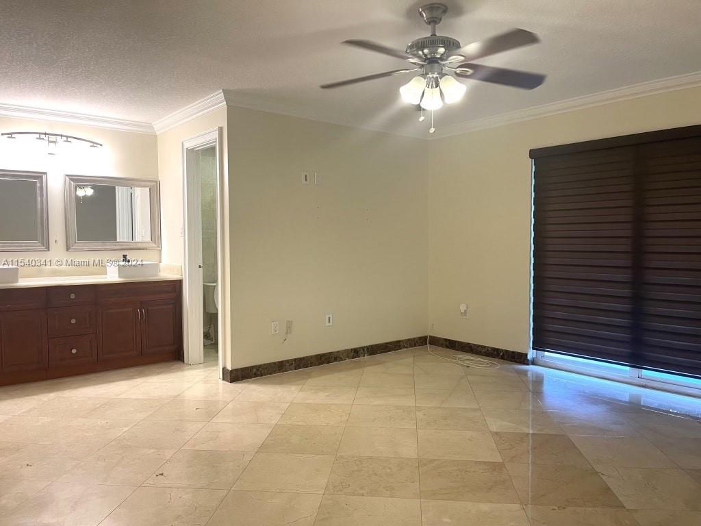 1450 SW 139th Ave
