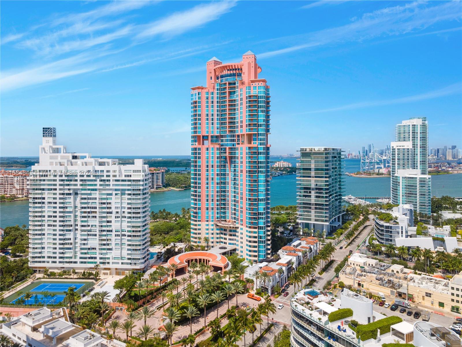 300 S Pointe Dr # 2405