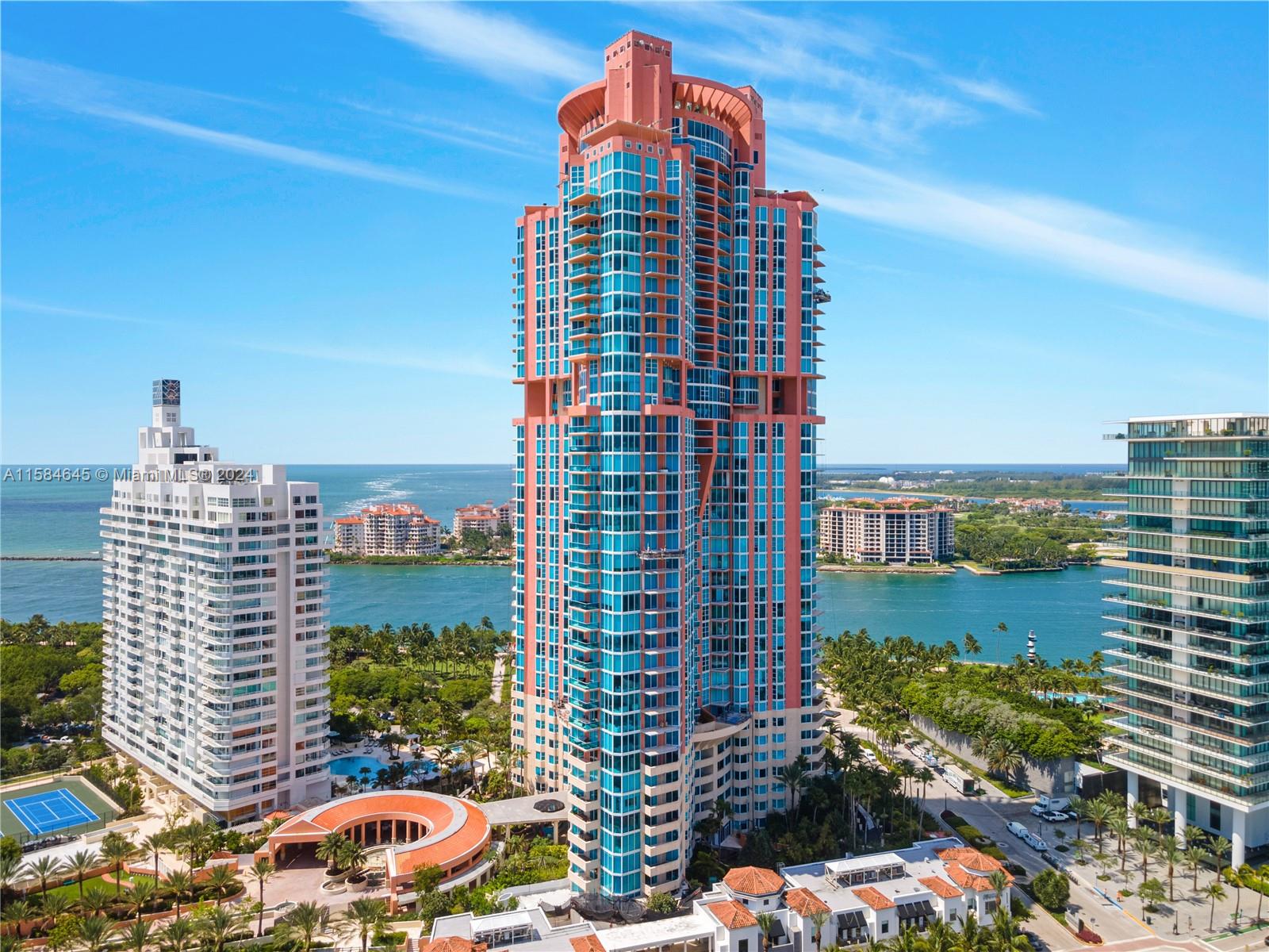 300 S Pointe Dr # 2405