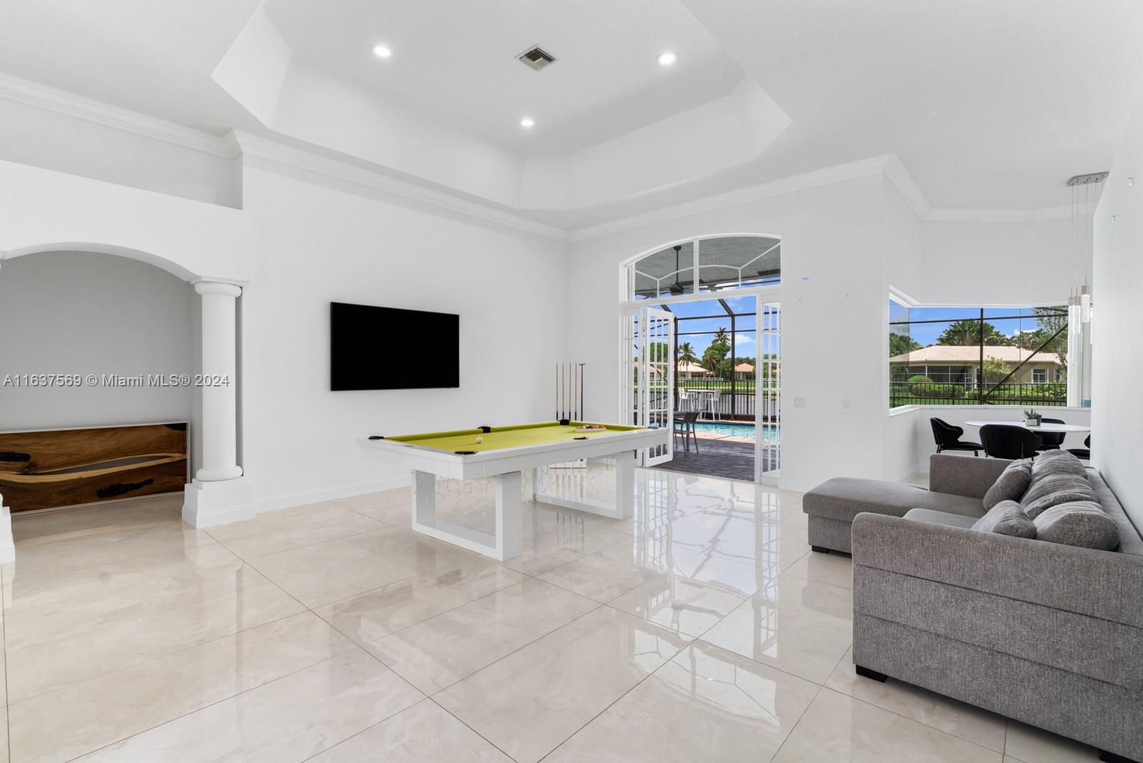 2522 Monterey Ct