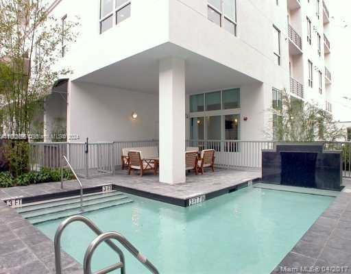 234 NE 3rd St # 505