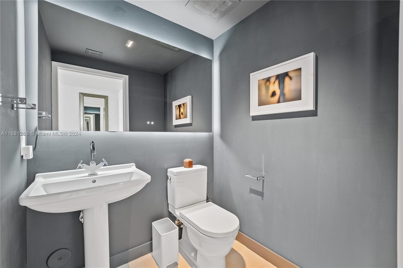 3737 Collins Ave # 1404 Unit: S-1404
