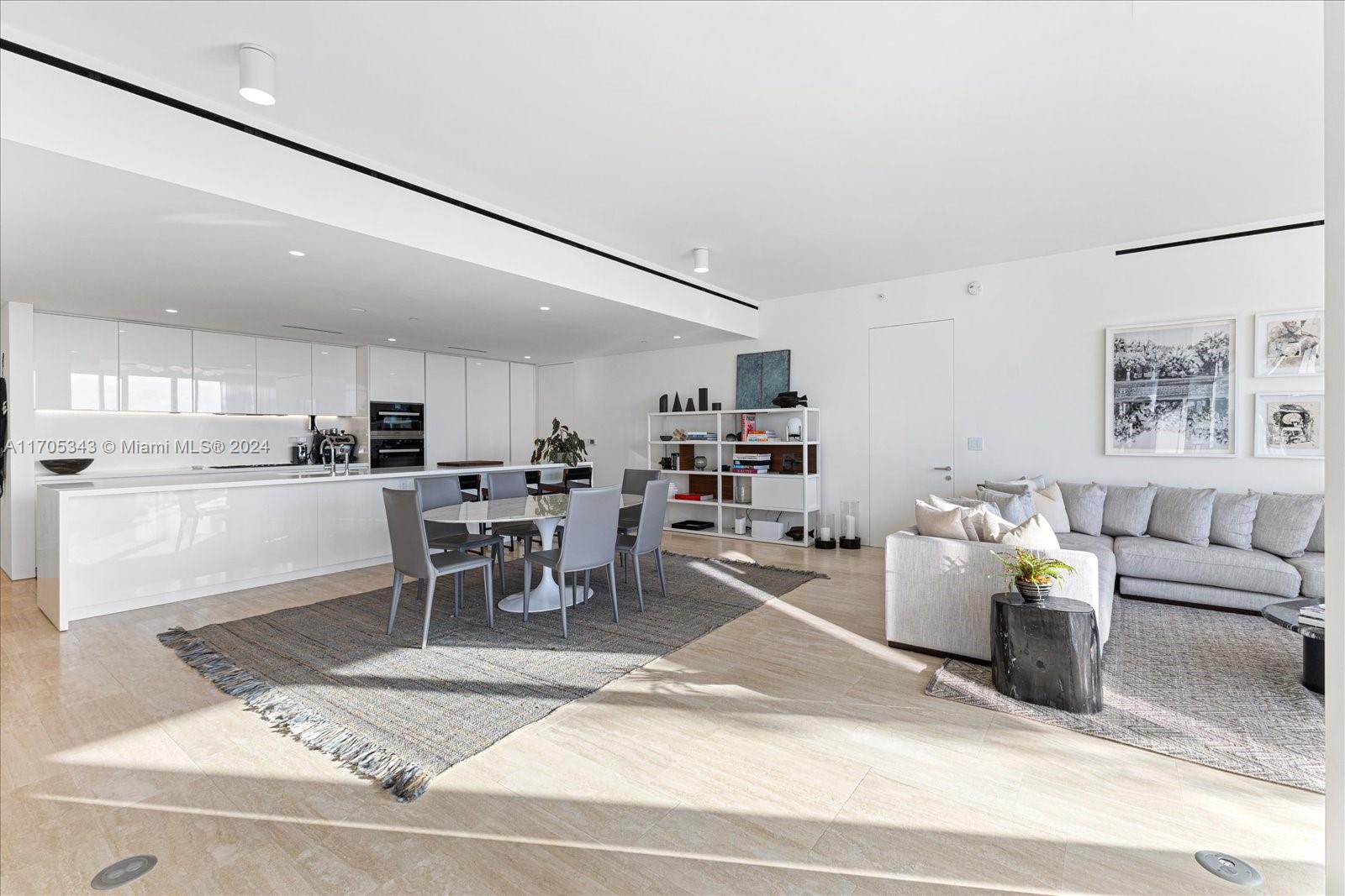 9001 Collins Ave # 402 Unit: S-402