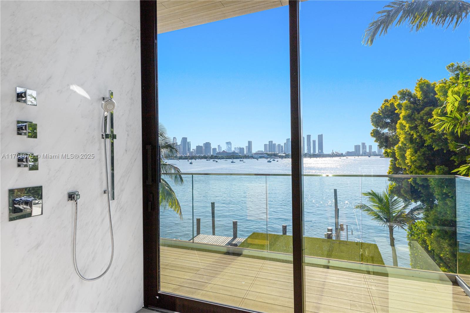 40 W San Marino Dr