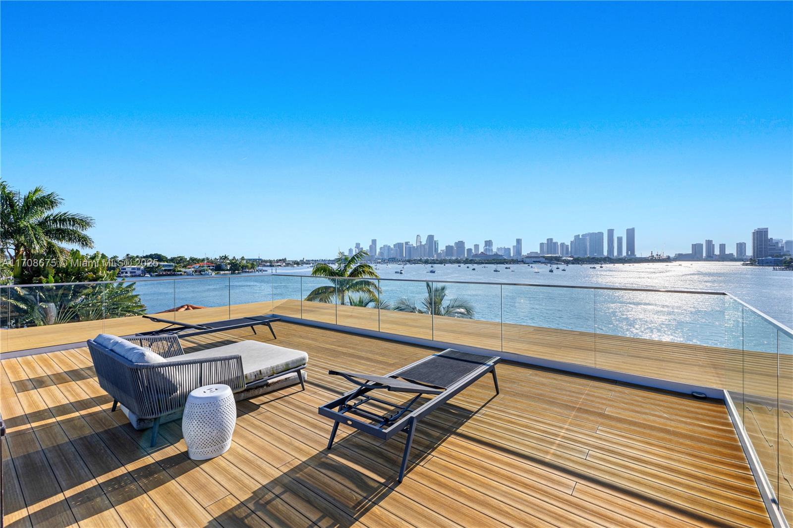40 W San Marino Dr