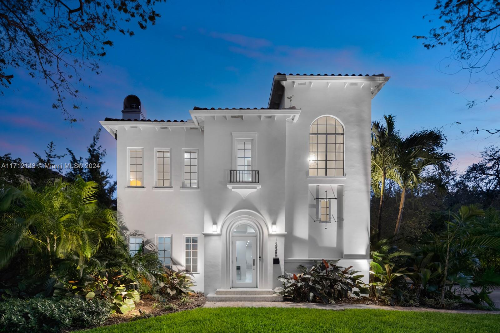 1320 San Benito Ave