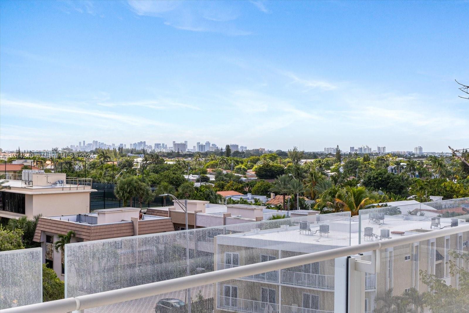 9001 Collins Ave # 502 Unit: S-502