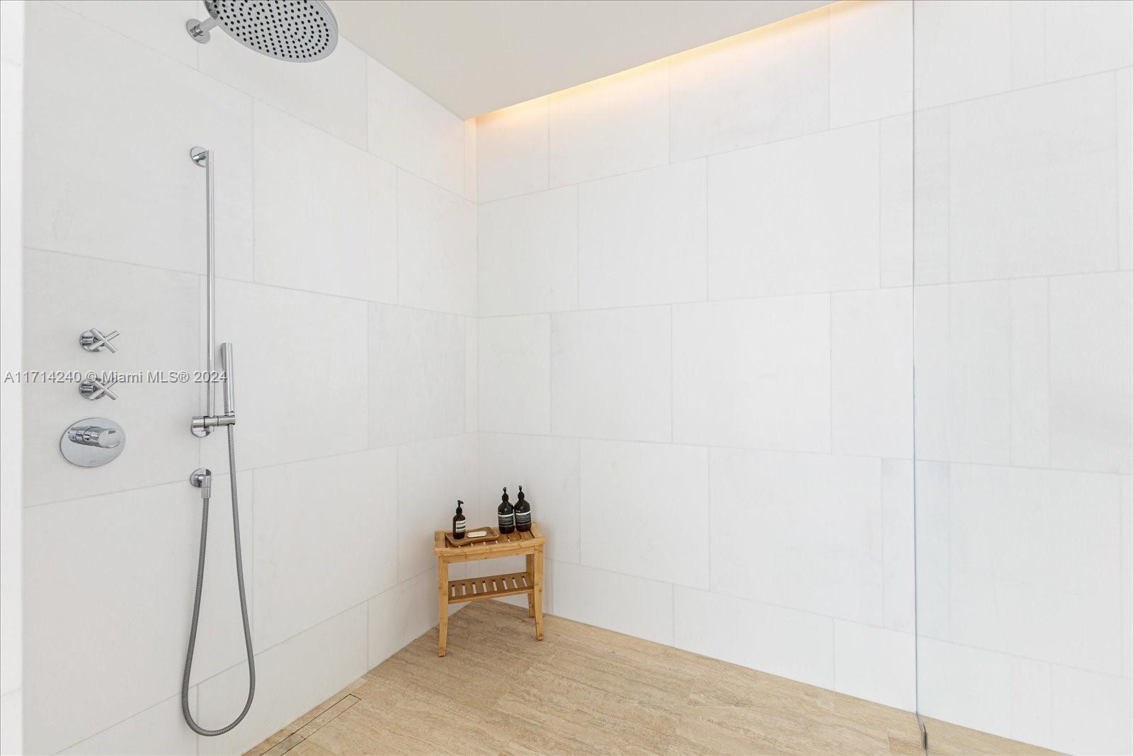 9001 Collins Ave # 502 Unit: S-502