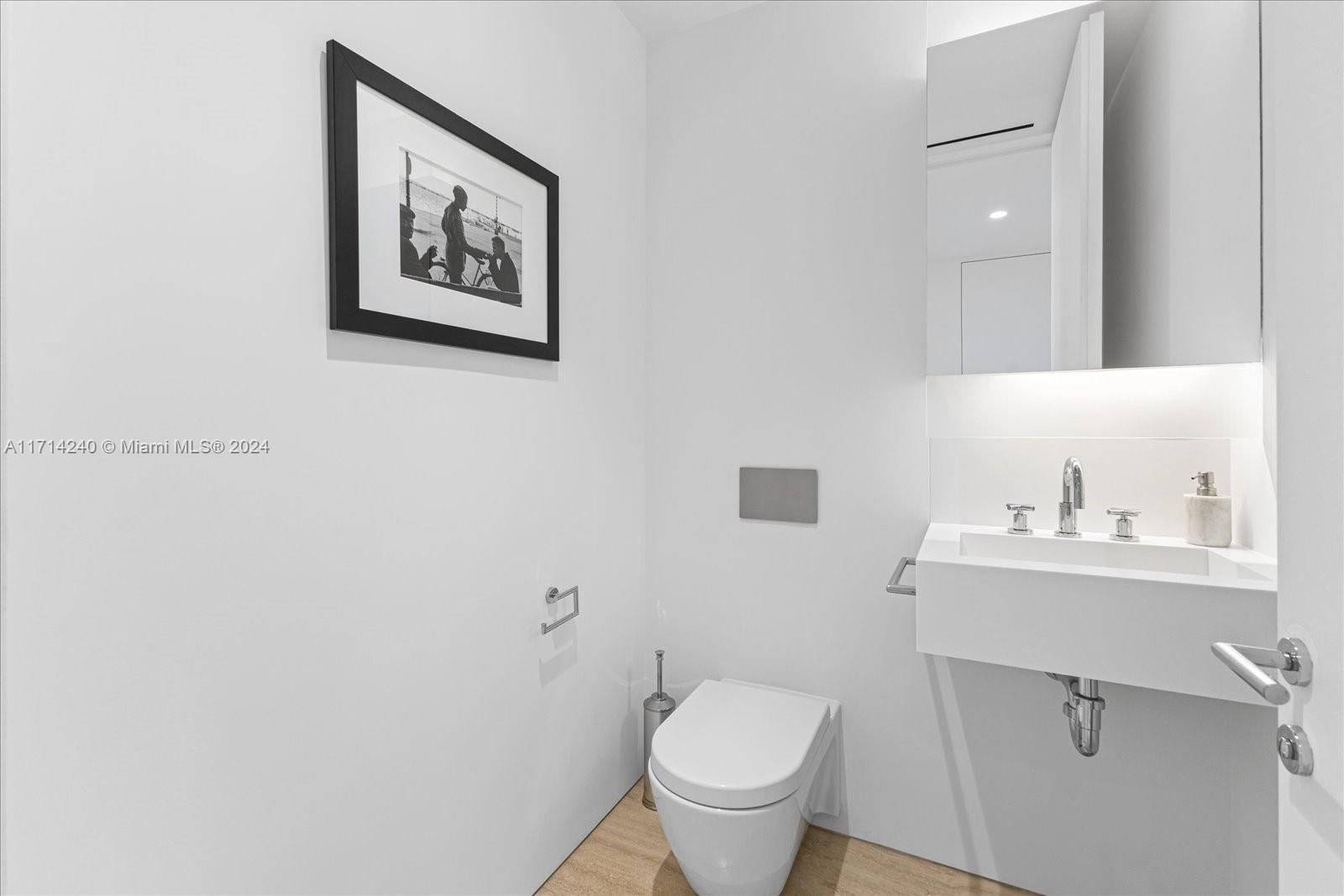9001 Collins Ave # 502 Unit: S-502