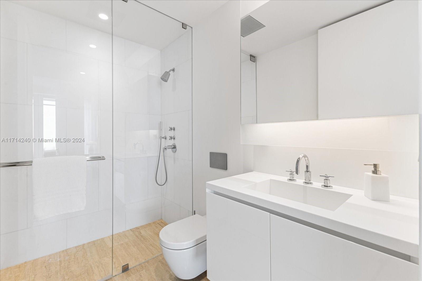 9001 Collins Ave # 502 Unit: S-502