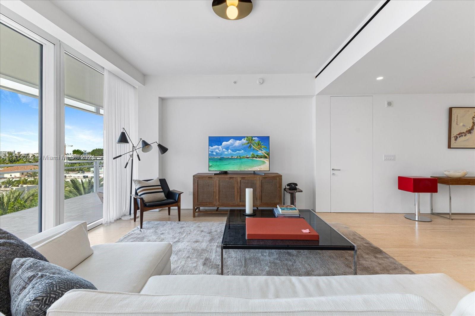 9001 Collins Ave # 502 Unit: S-502
