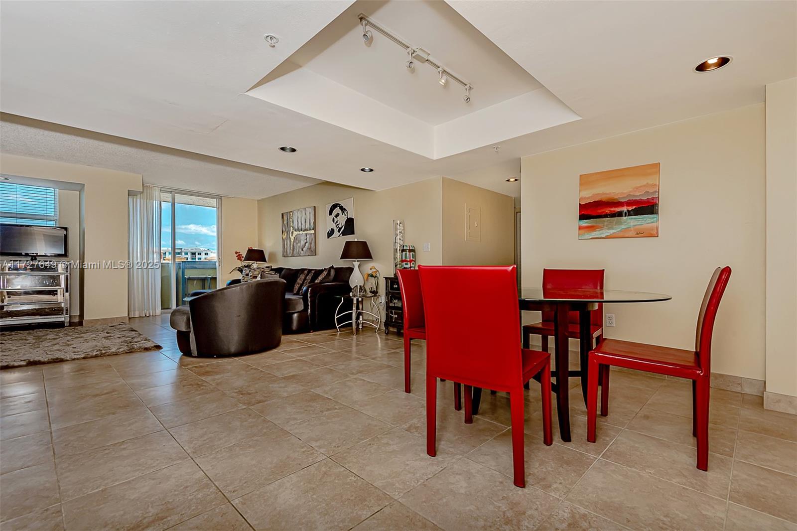 90 Alton Rd # 501