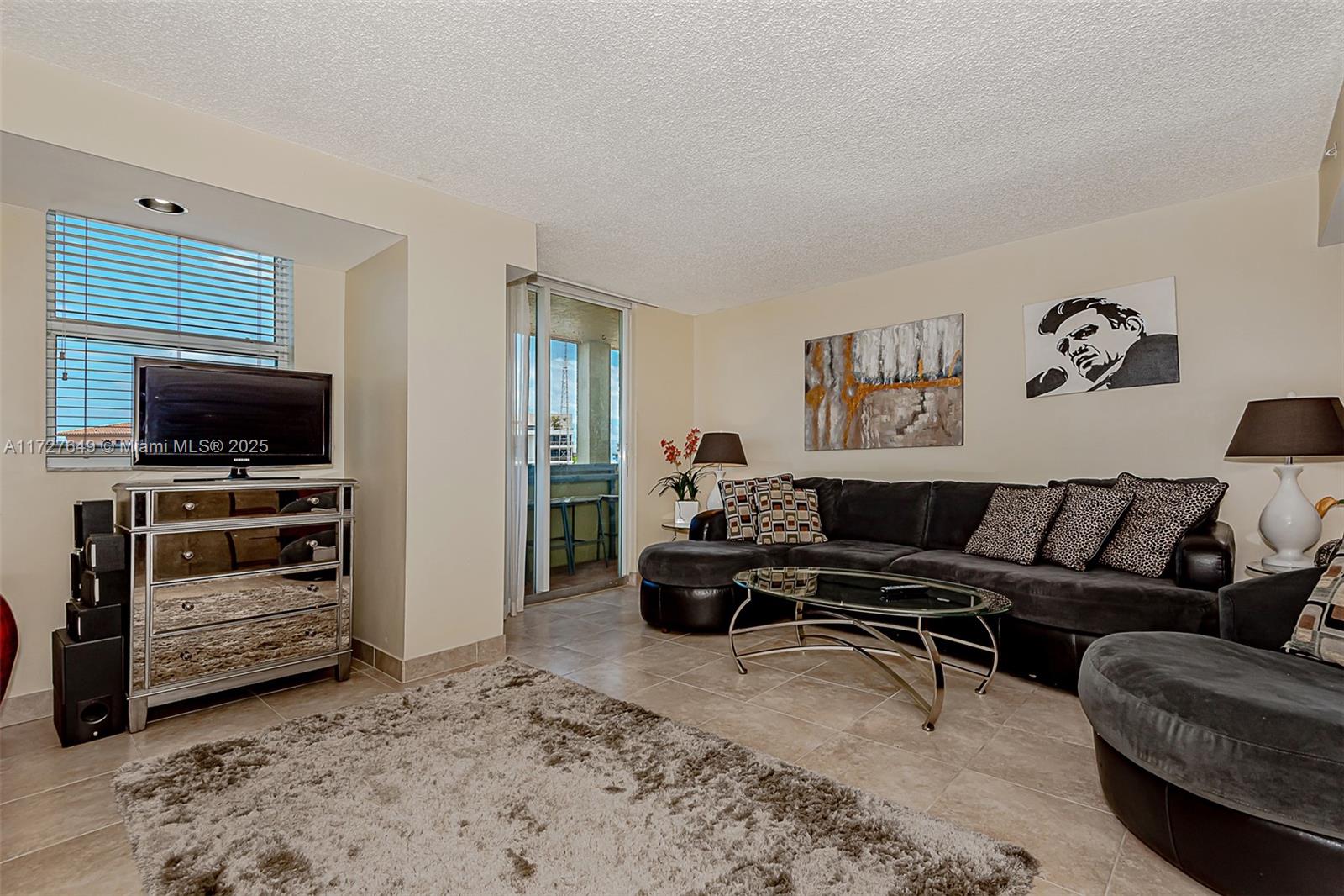 90 Alton Rd # 501