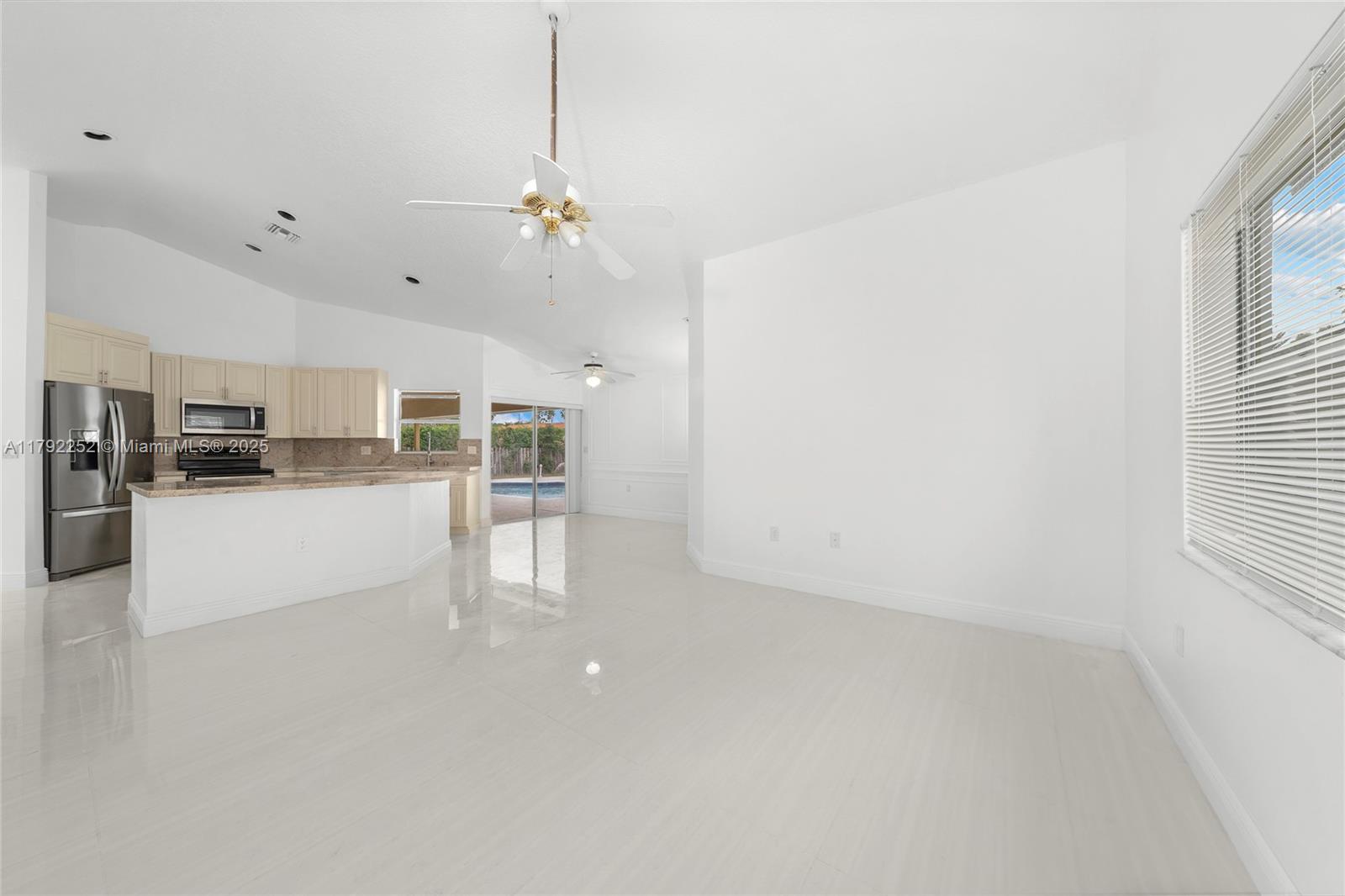 1400 SW 54th Ave
