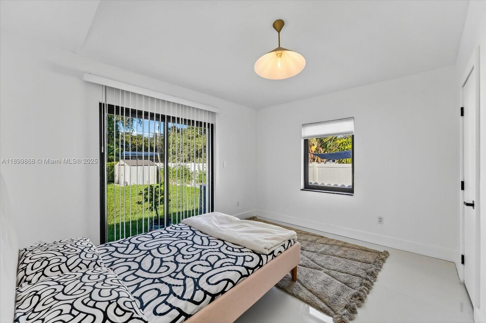 125 NE 107th St, Miami Shores