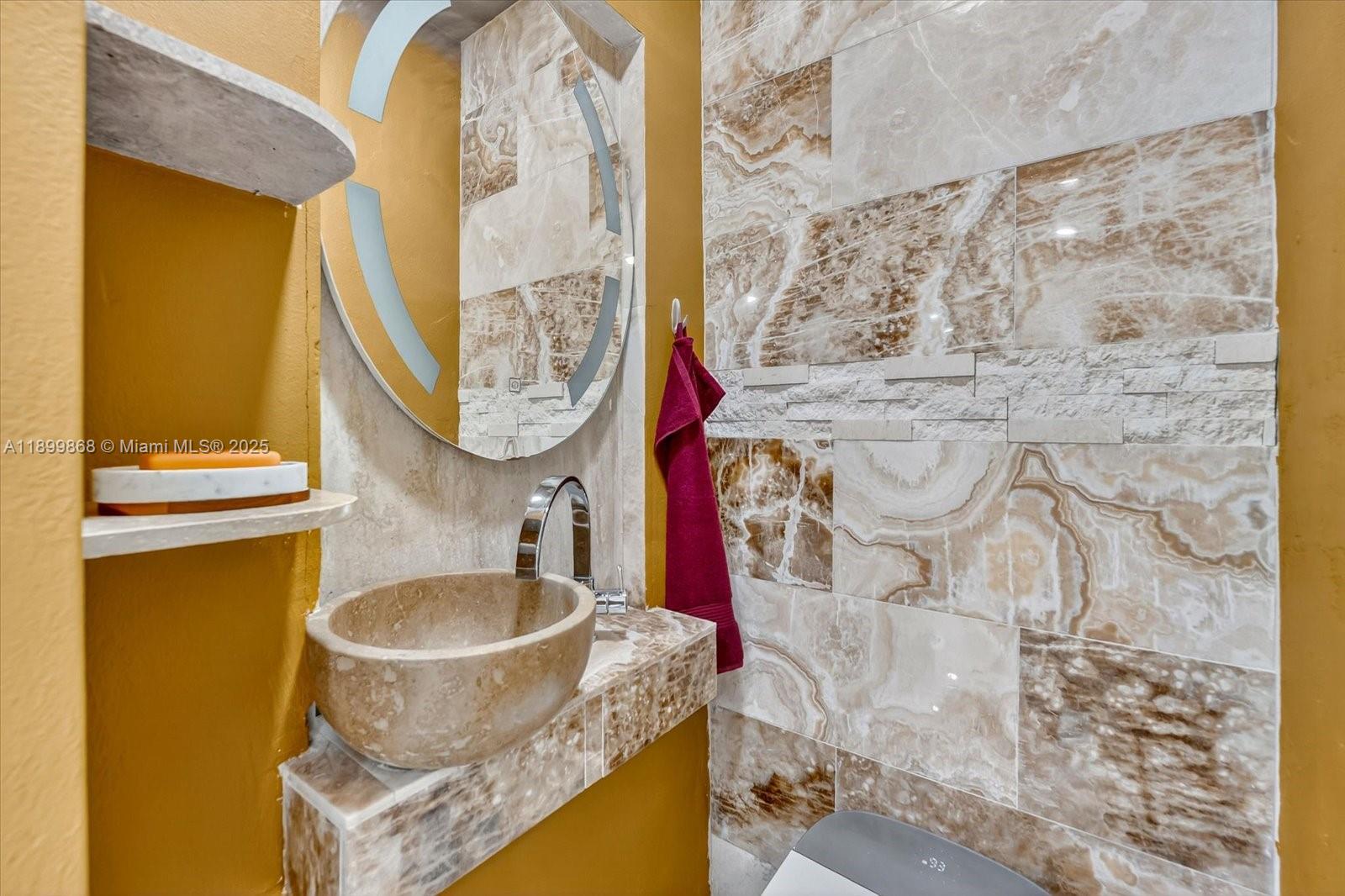 125 NE 107th St, Miami Shores