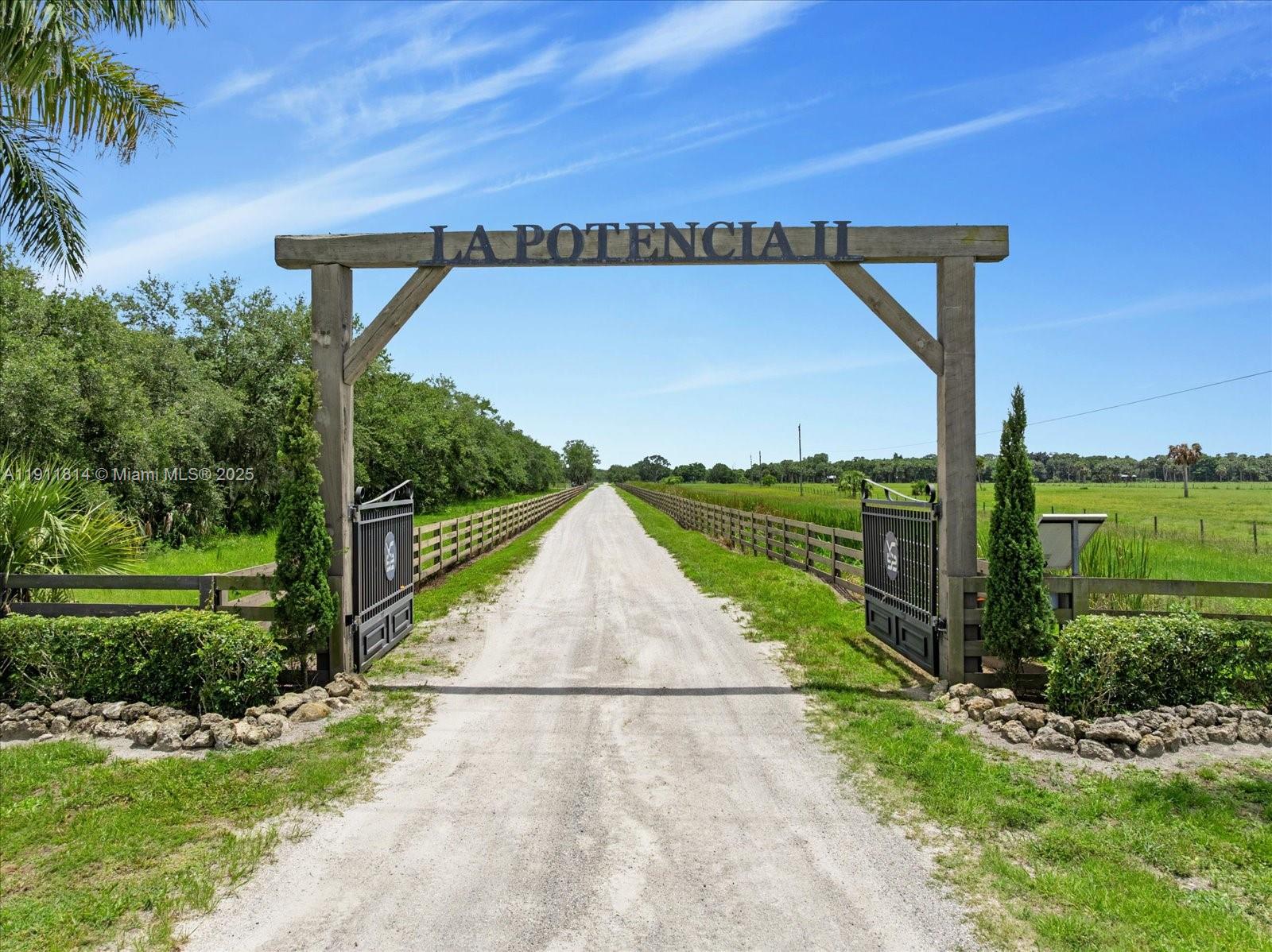 16675 C 24 Canal Rd., Port St. Lucie