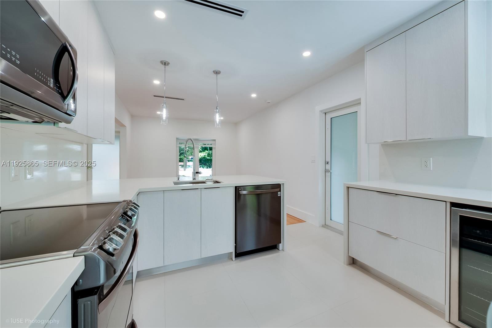 1449 Cecilia Ave # 1449