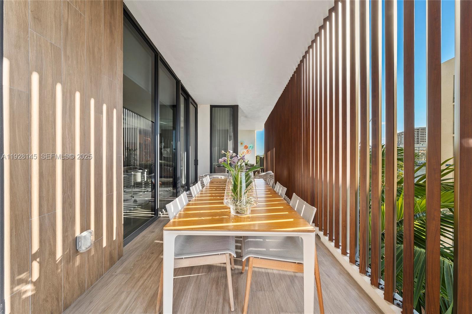 3581 E Glencoe St # 403