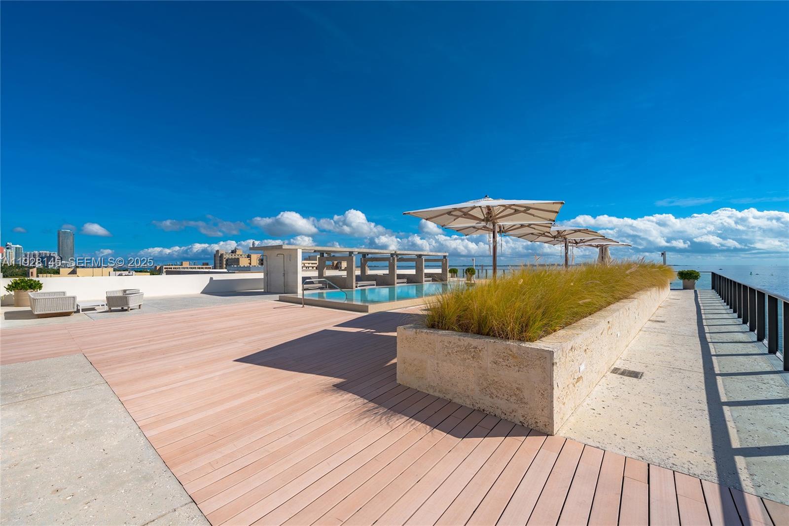 3581 E Glencoe St # 403