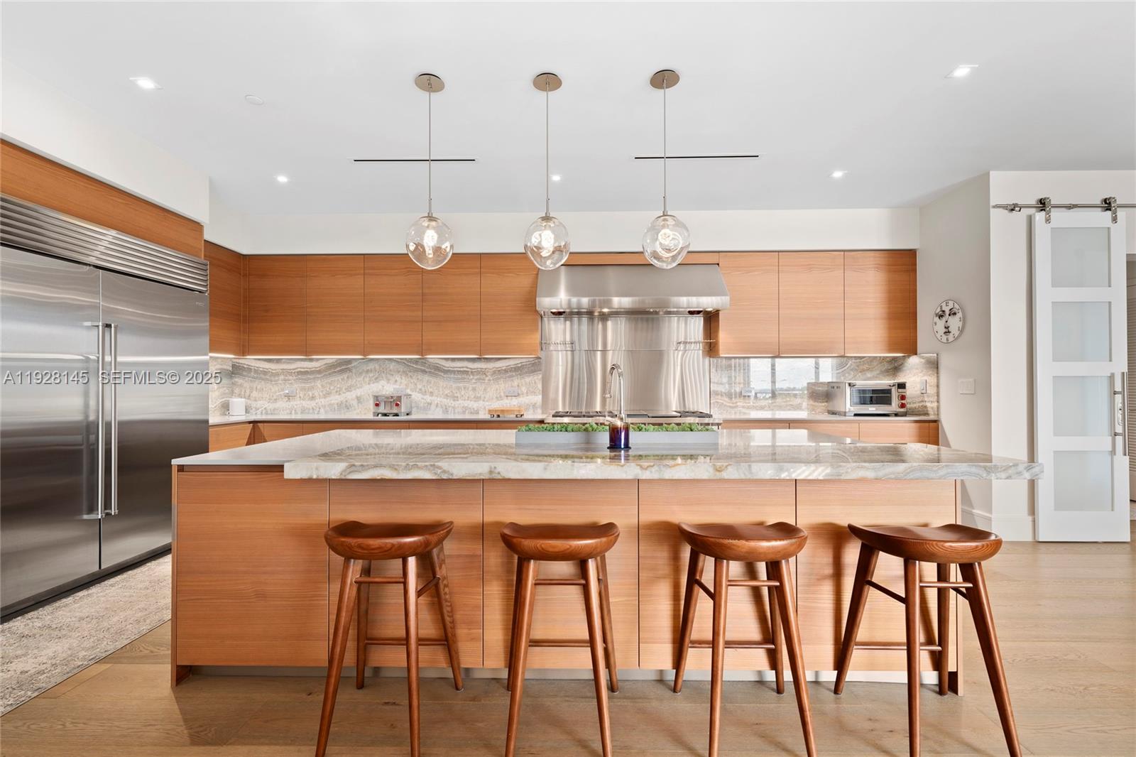 3581 E Glencoe St # 403