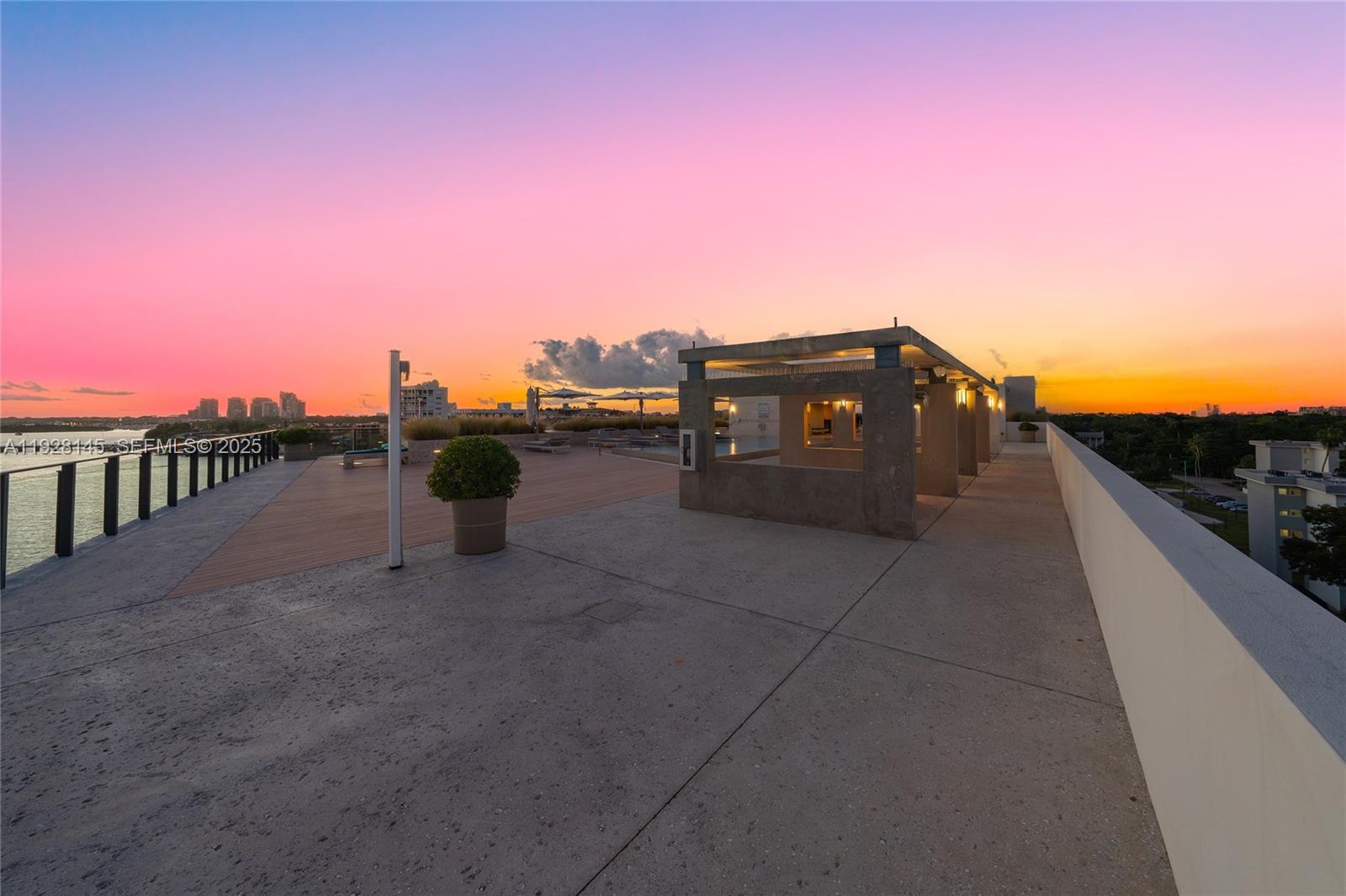 3581 E Glencoe St # 403