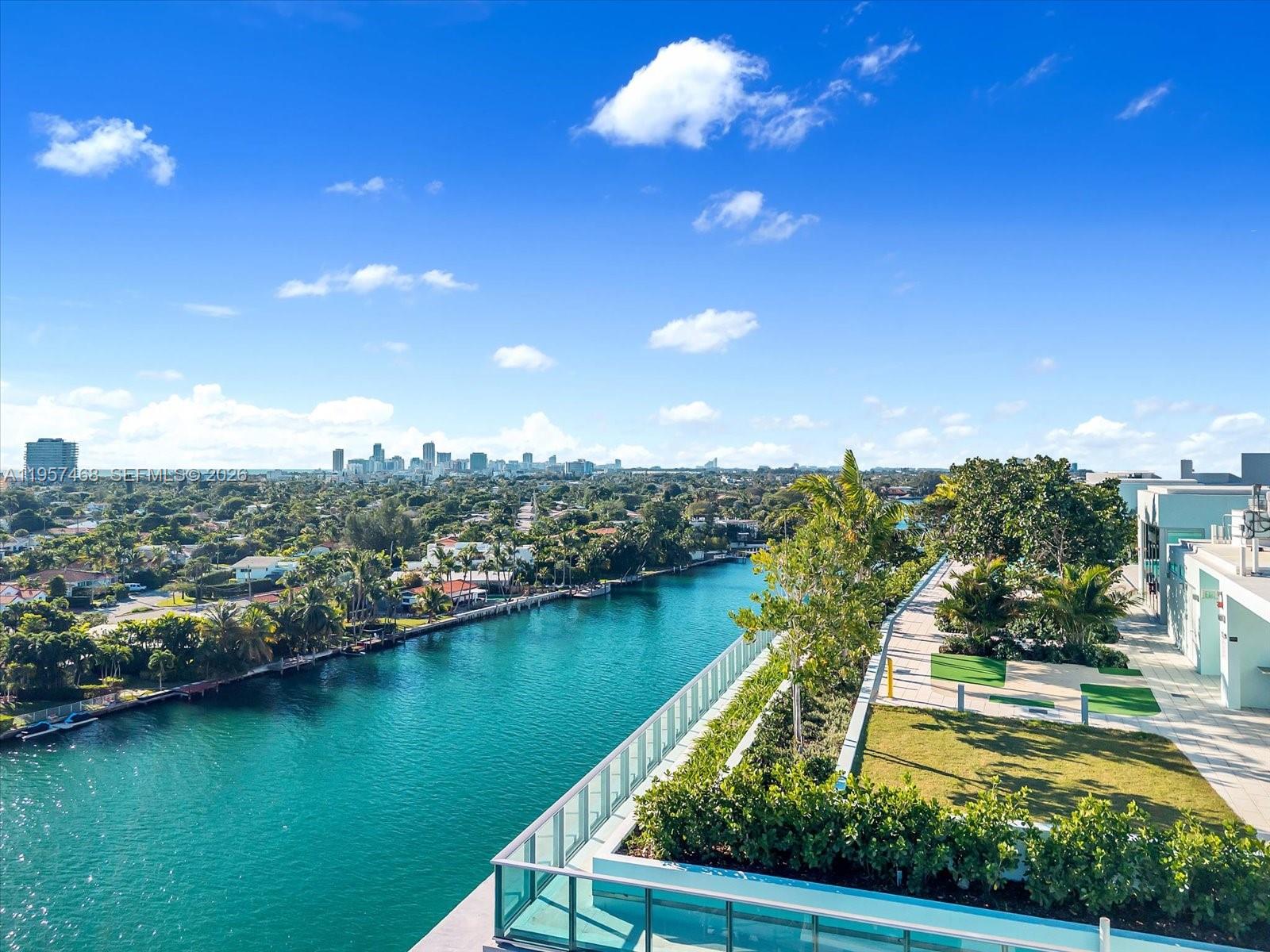 9201 E Bay Harbor Unit: LPH_711