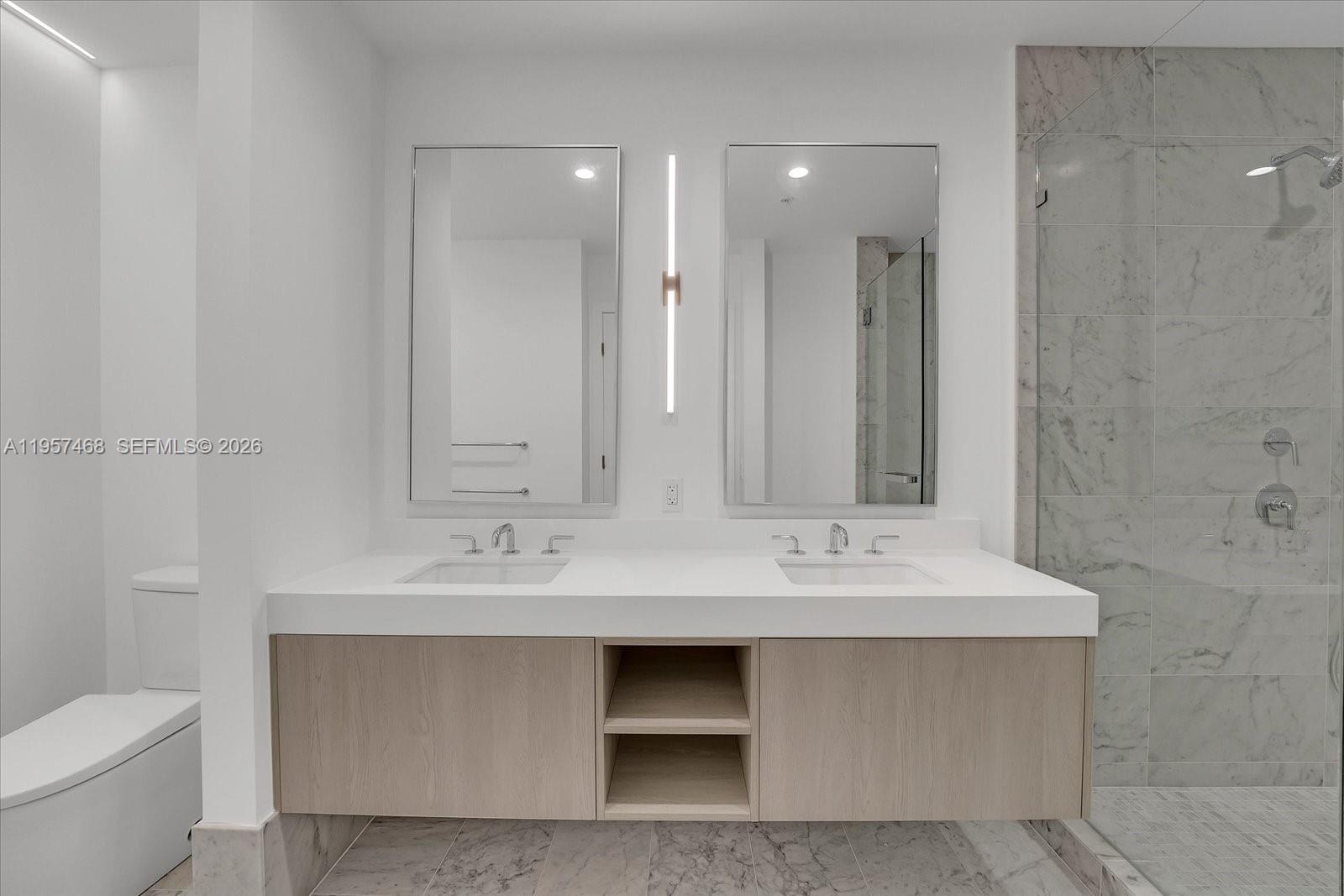 9201 E Bay Harbor Unit: LPH_711