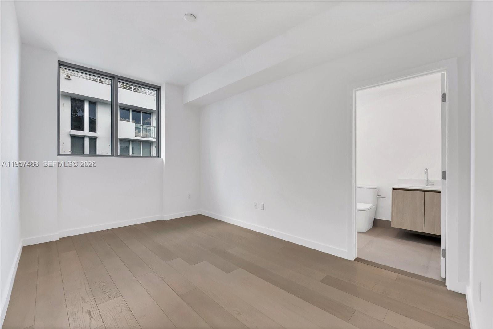 9201 E Bay Harbor Unit: LPH_711