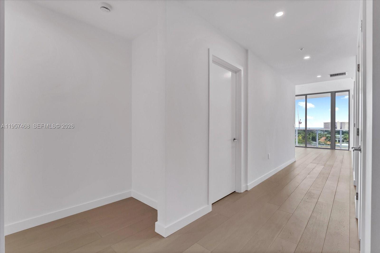 9201 E Bay Harbor Unit: LPH_711