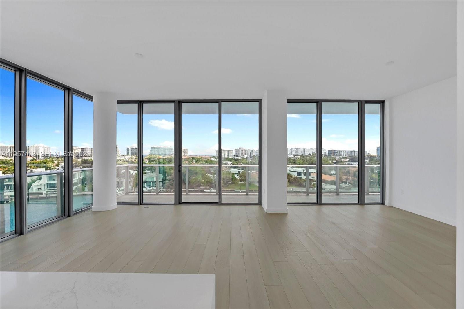 9201 E Bay Harbor Unit: LPH_711